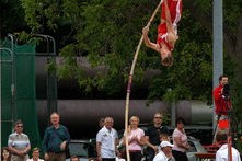 田径赛场焦点！法国队对阵澳大利亚队，豪门翻车，赛后引发巨大争议-半岛体育APP