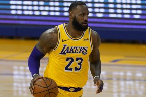  詹姆斯新星突破纪录表现惊艳，阿森纳未来可期！-半岛体育APP